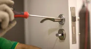 Dayton Emergency Locksmith Dayton, OH 937-675-4102 - 7a-Locksmith-Service